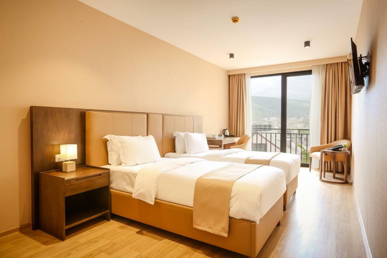 Elisi By Gtm Hotel Tbiliszi Kültér fotó