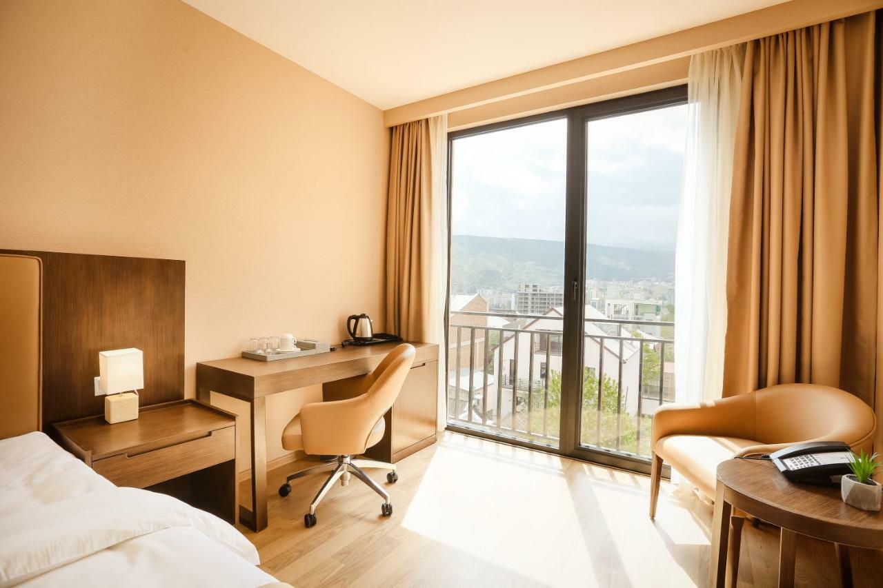 Elisi By Gtm Hotel Tbiliszi Kültér fotó