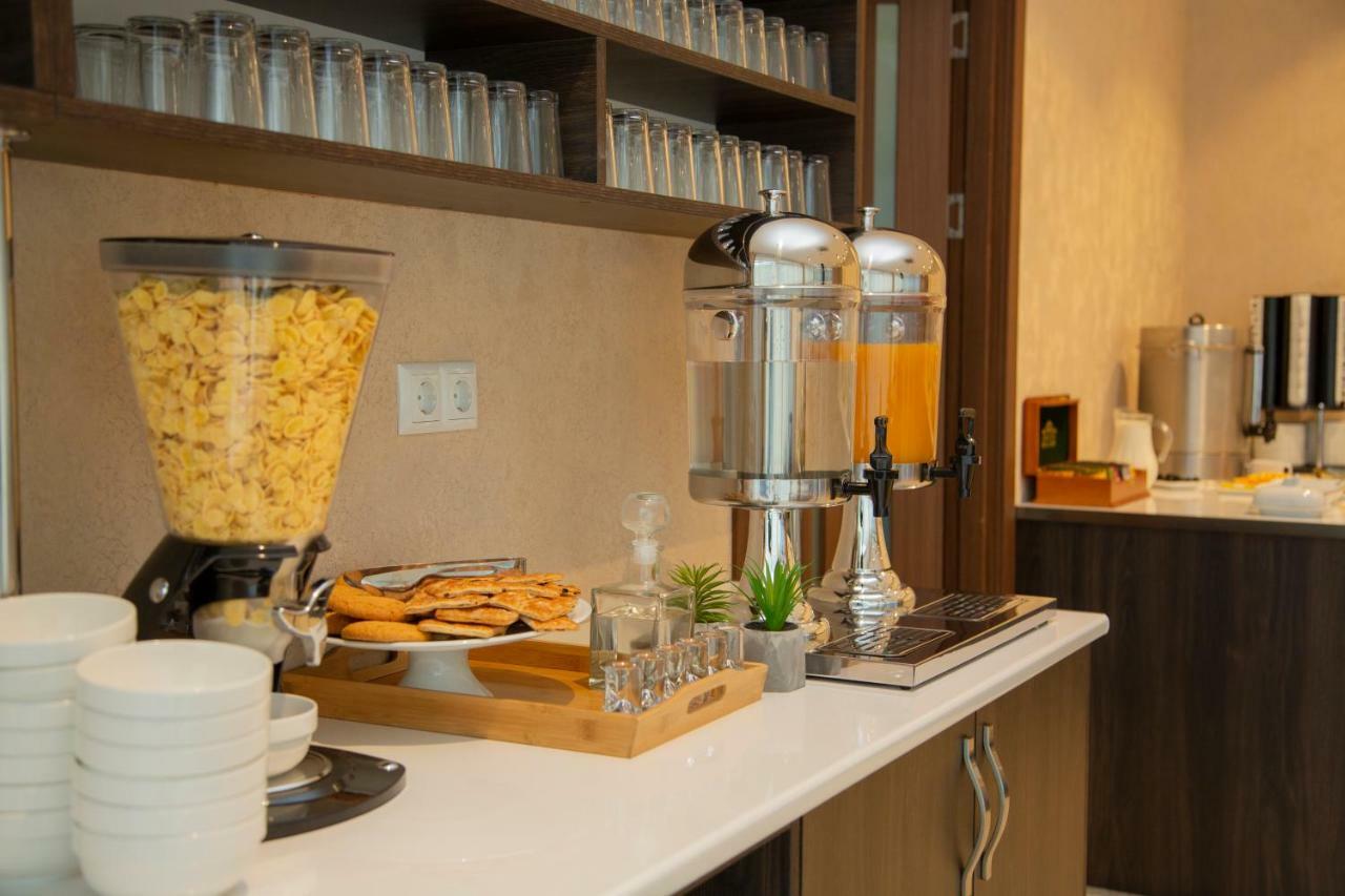 Elisi By Gtm Hotel Tbiliszi Kültér fotó